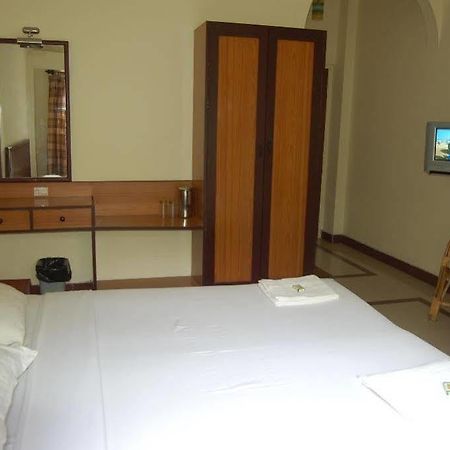 Hotel Blue Hills Coonoor Utakamand Zewnętrze zdjęcie